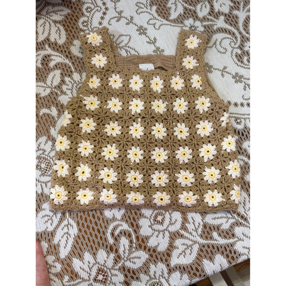 Heart and Arrow Girls Tan Daisy Crochet Floral Gauze Tank Top Size 7/8 Boho